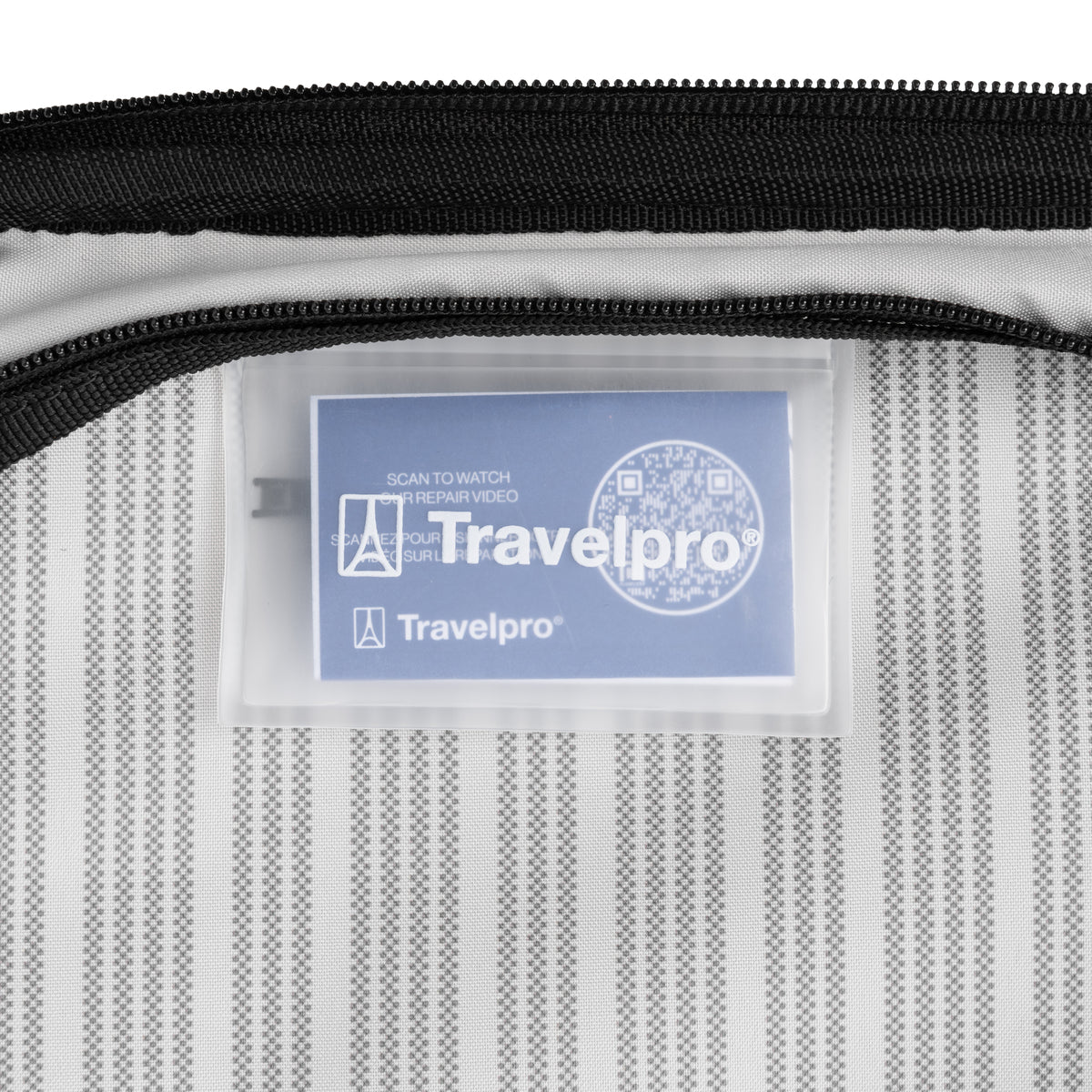Travelpro® Pilot™ Seven3 Carry-on Rollaboard® (pas de poches latérales/extension)