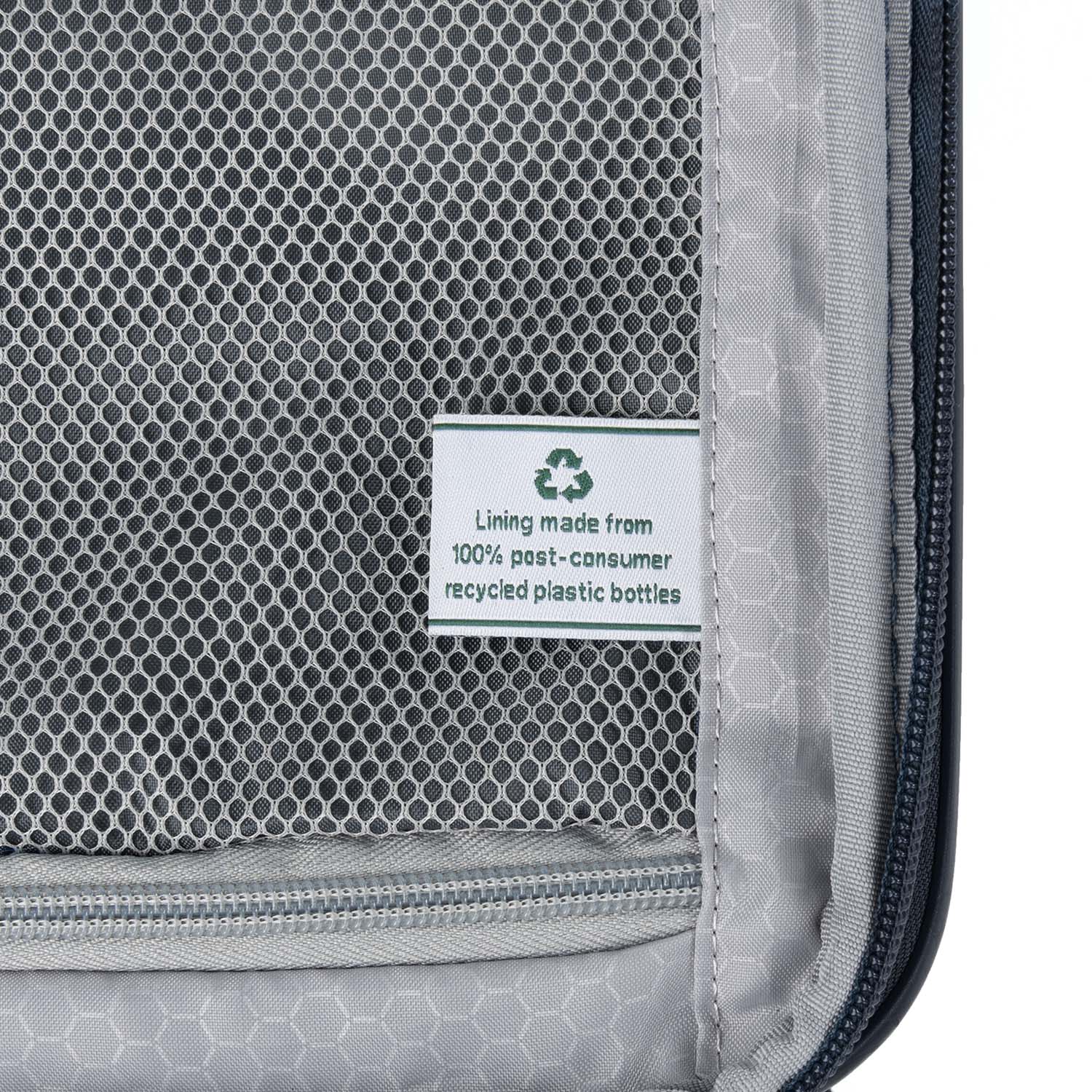 Maxlite® Air Large Check-in Expandable Hardside Spinner