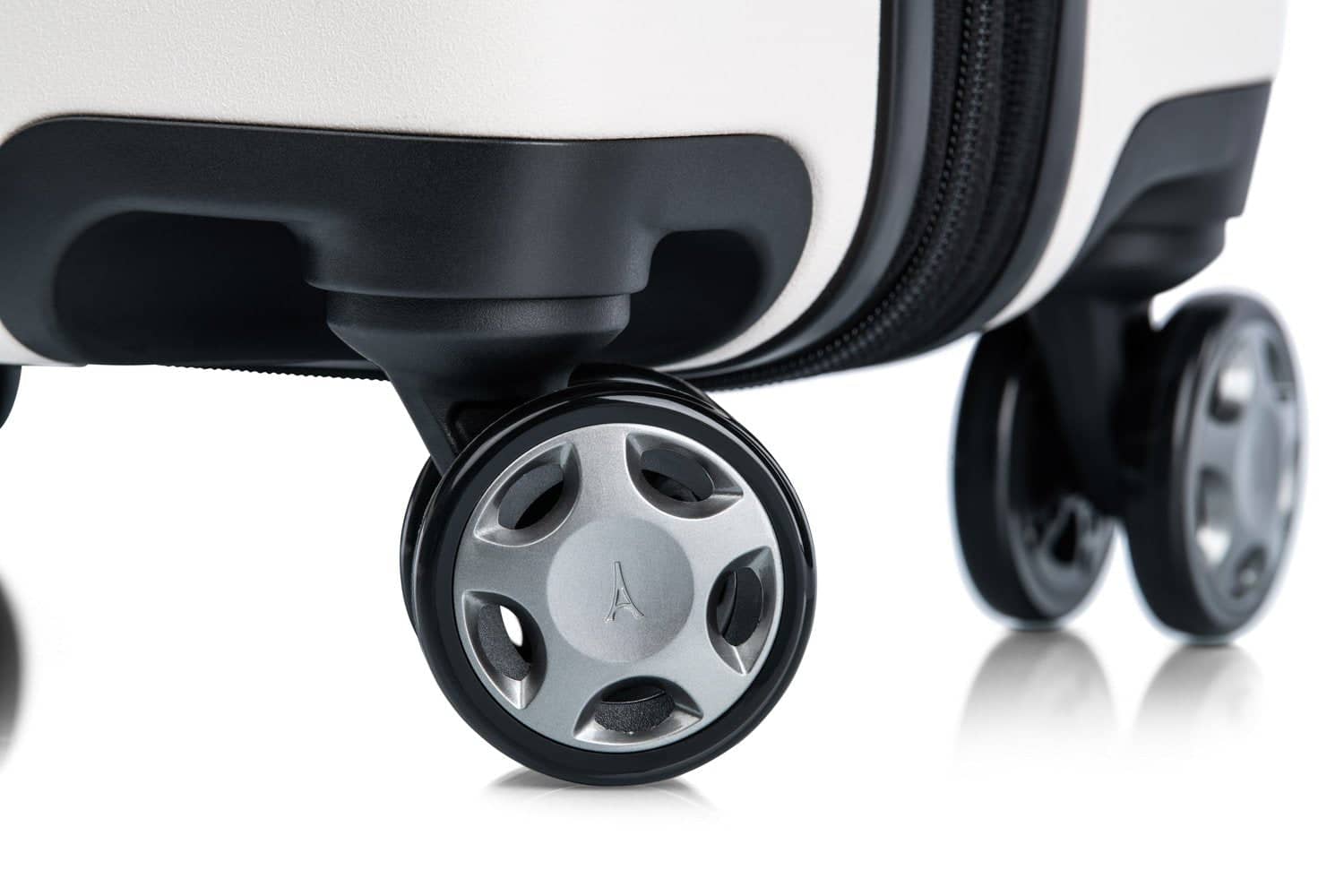 Travelpro® x Travel + Leisure® Compact Carry-On Expandable Spinner