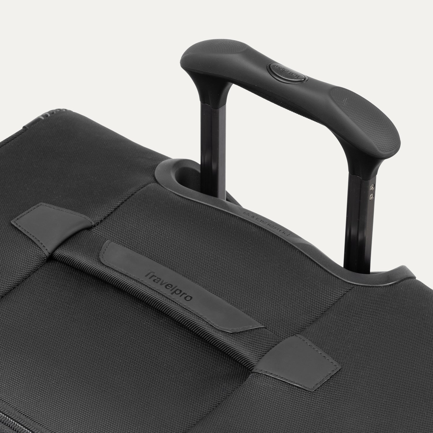 Crew™ Classic Large Check-in Expandable Spinner